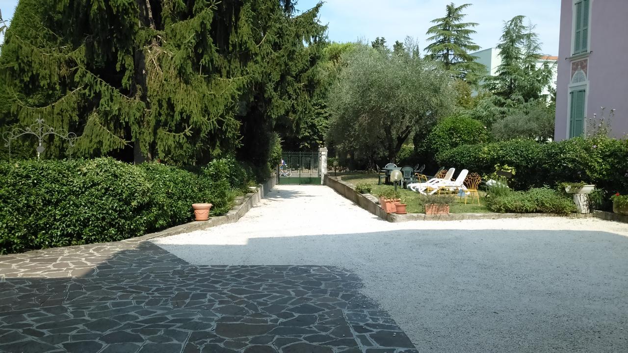 דסנזאנו דל גארדה Appartamento Villa Margherita מראה חיצוני תמונה
